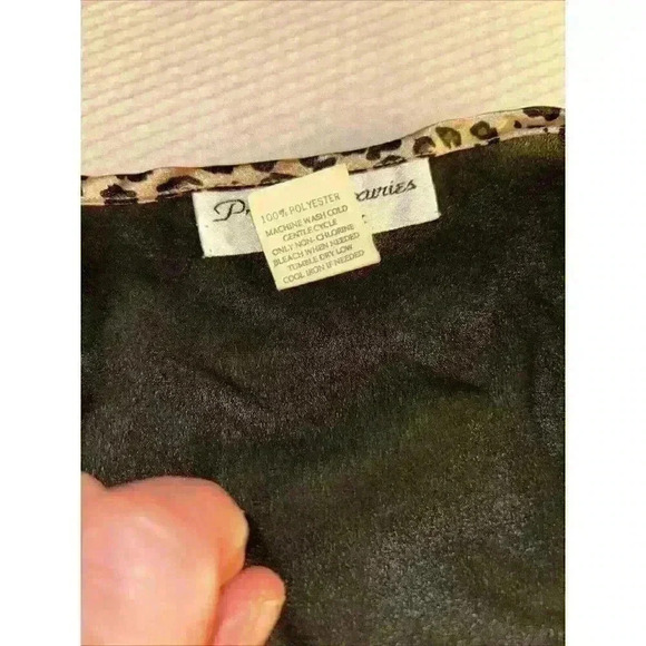 NATORI Private Luxuries Satin Black Top Nightshirt size Medium - Picture 3 of 7